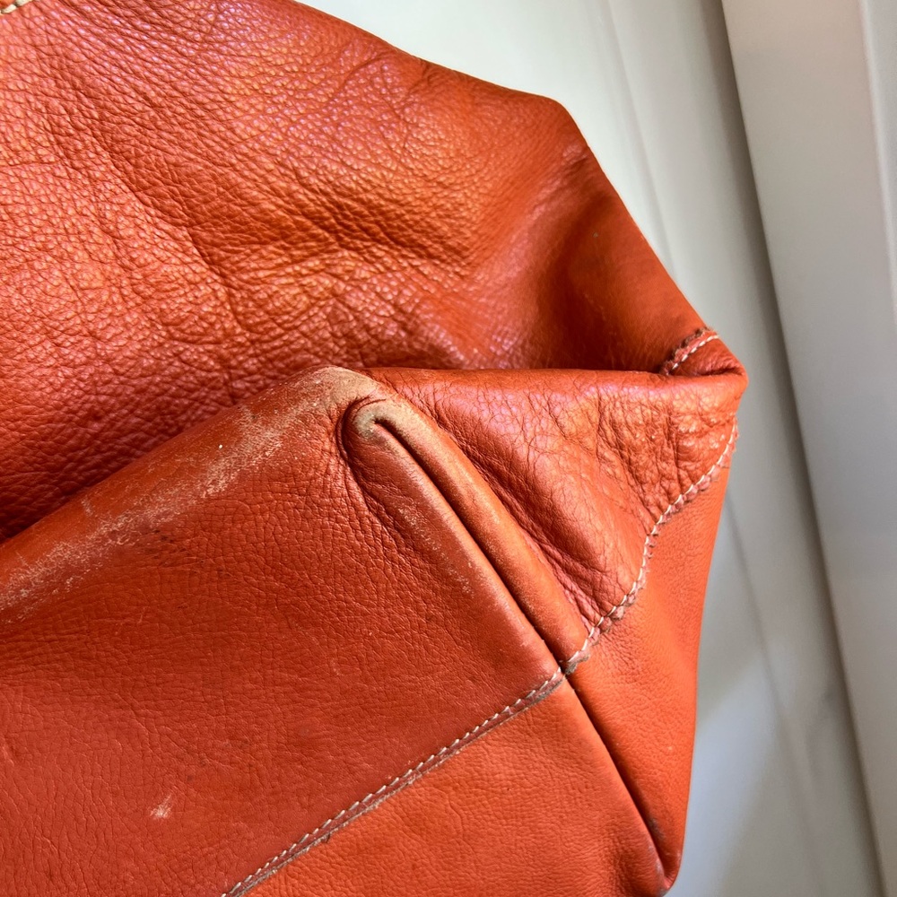 Orange leather crate and barrel bag - Picture 8 of 12